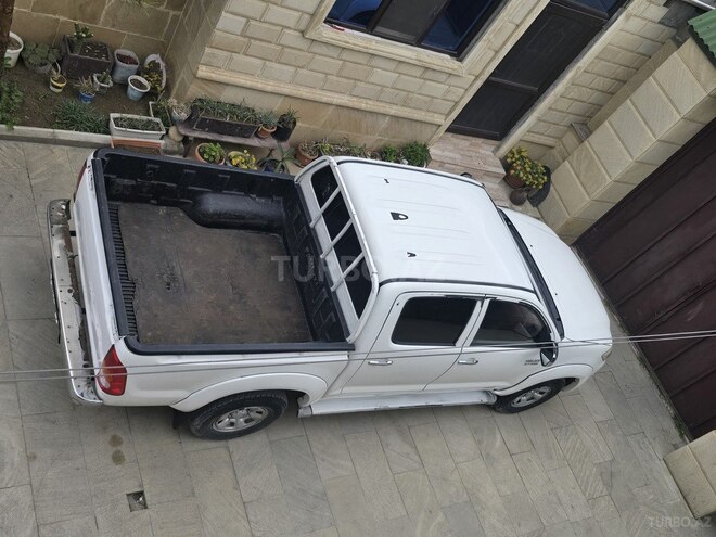 Toyota Hilux 2007, 385,200 km - 2.7 l - Bakı