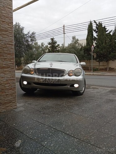 Mercedes C 220 d 2001, 578,000 km - 2.2 l - Bakı