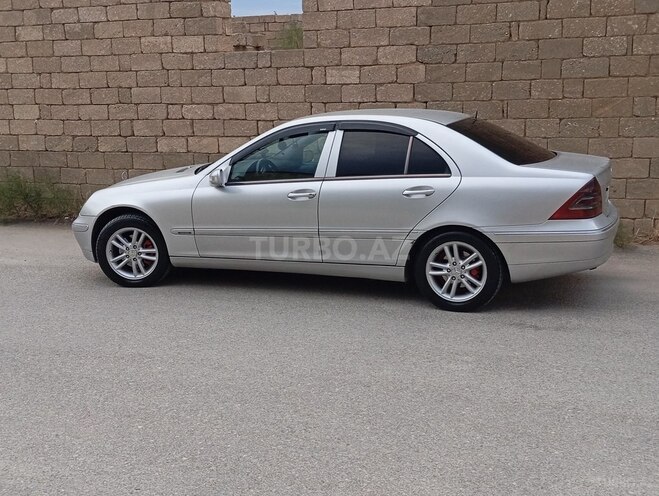 Mercedes C 220 d 2001, 578,000 km - 2.2 l - Bakı