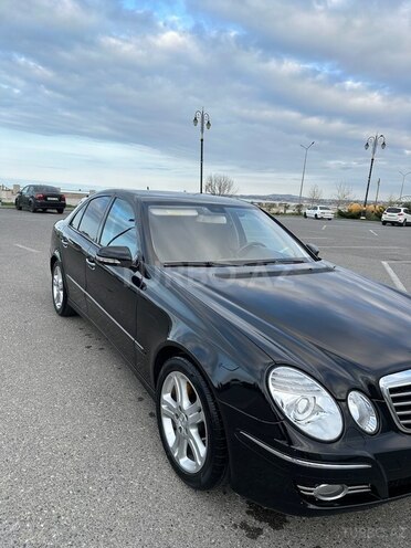 Mercedes E 280 2006, 413,000 km - 3.0 l - Sumqayıt