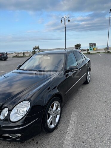 Mercedes E 280 2006, 413,000 km - 3.0 l - Sumqayıt