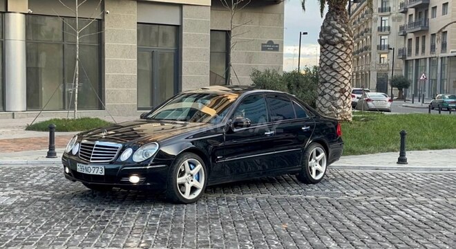 Mercedes E 350 4MATIC 2007, 212,000 km - 3.5 л - Bakı