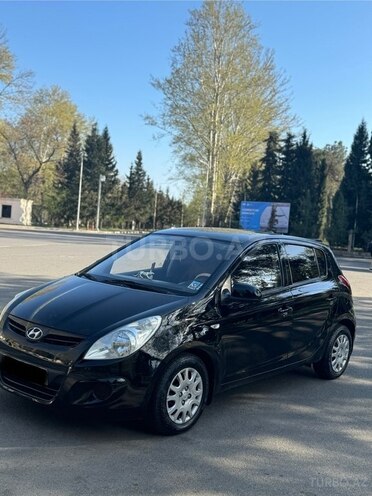 Hyundai i20 2010, 180,000 km - 1.4 l - Mingəçevir