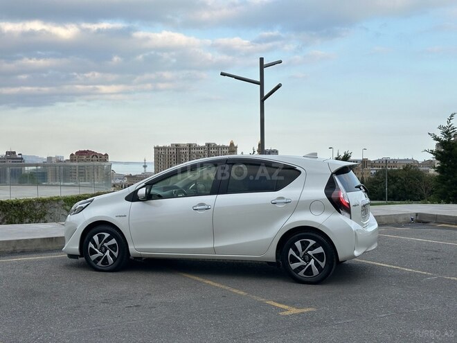 Toyota Aqua 2019, 87,000 km - 1.5 л - Bakı