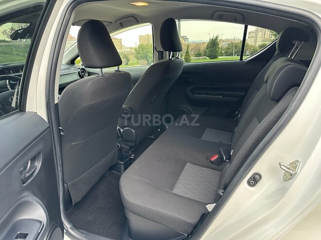 Toyota Aqua 2019, 87,000 km - 1.5 л - Bakı
