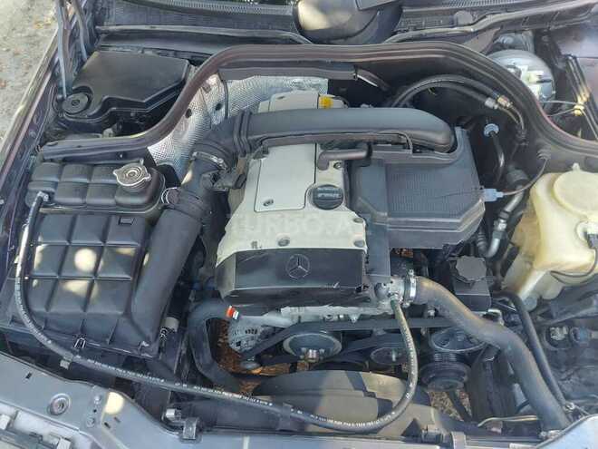 Mercedes C 200 1997, 420,000 km - 2.0 l - Bakı