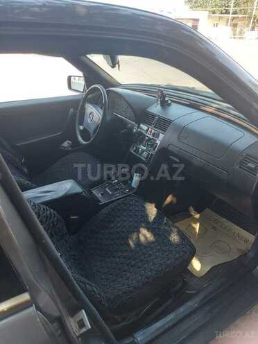 Mercedes C 200 1997, 420,000 km - 2.0 l - Bakı