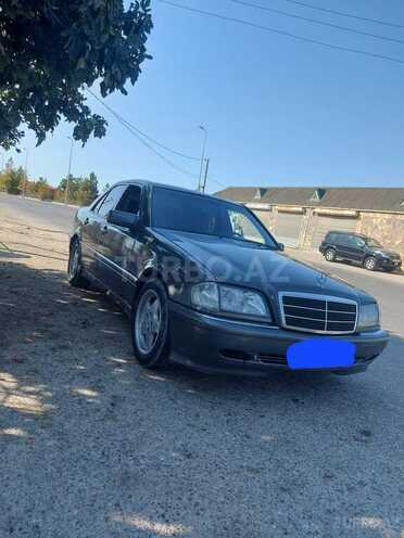 Mercedes C 200 1997, 420,000 km - 2.0 l - Bakı