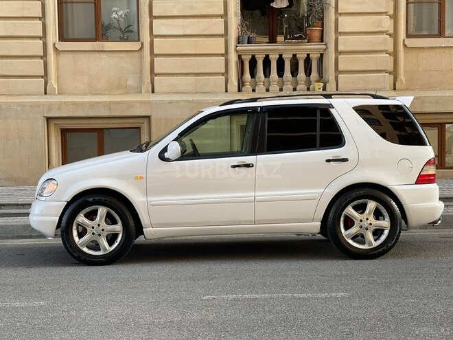 Mercedes ML 320 4MATIC 2002, 230,000 km - 3.2 l - Sumqayıt