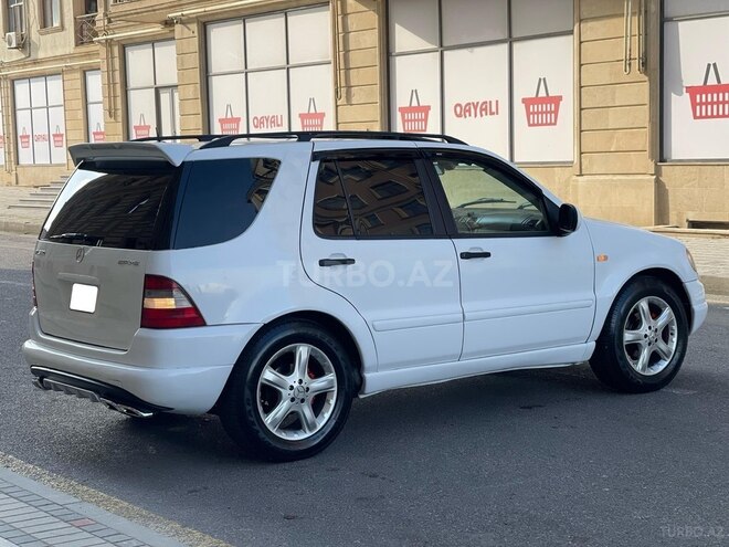 Mercedes ML 320 4MATIC 2002, 230,000 km - 3.2 l - Sumqayıt