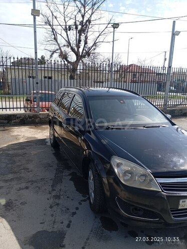 Opel Astra 2007, 370,000 km - 1.4 l - Qusar