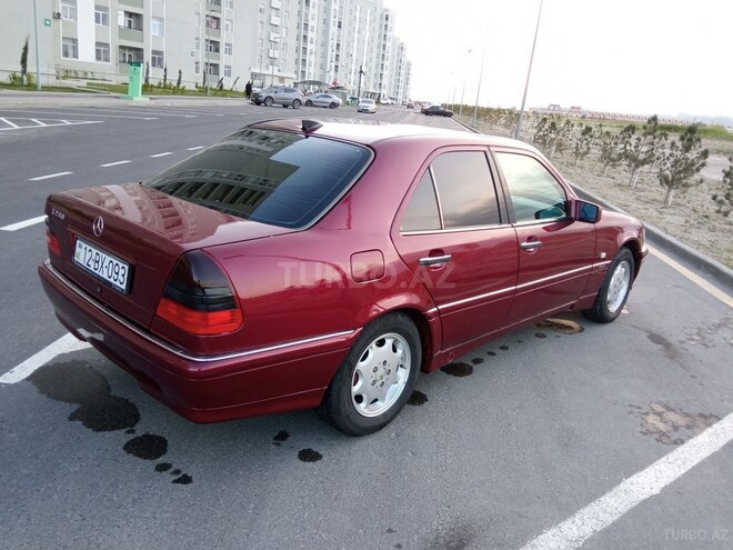 Mercedes C 240 1999, 320,000 km - 2.4 l - Bakı