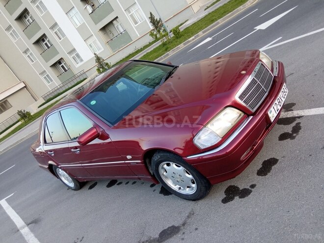 Mercedes C 240 1999, 320,000 km - 2.4 l - Bakı