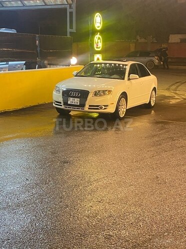 Audi A4 2005, 254,000 km - 2.0 l - Gəncə
