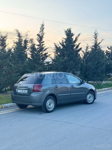 Toyota Corolla 2005, 357,900 km - 1.4 l - Bakı