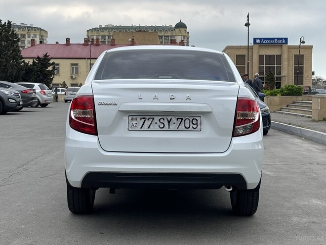 LADA (VAZ) Granta 2024, 5,704 km - 1.6 л - Bakı