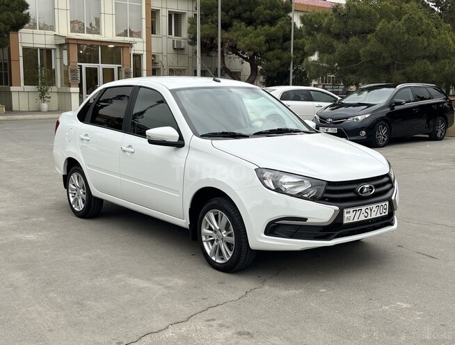 LADA (VAZ) Granta 2024, 5,704 km - 1.6 л - Bakı