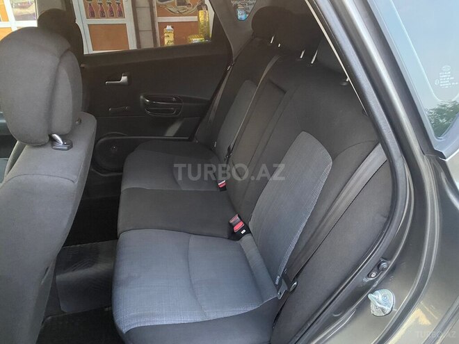Kia Ceed 2010, 296,000 km - 1.6 л - Cəlilabad