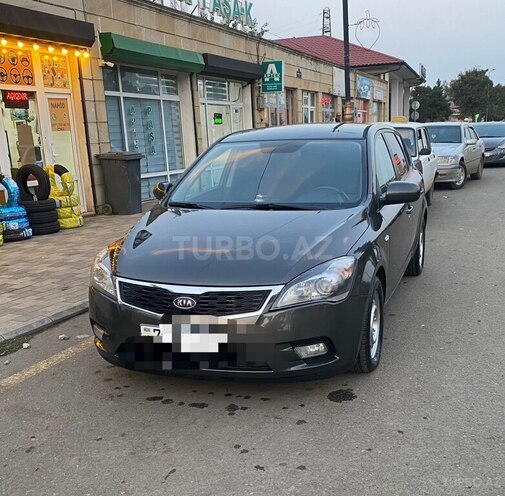 Kia Ceed 2010, 296,000 km - 1.6 л - Cəlilabad