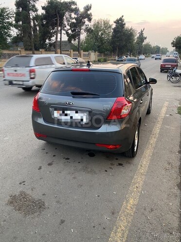 Kia Ceed 2010, 296,000 km - 1.6 л - Cəlilabad