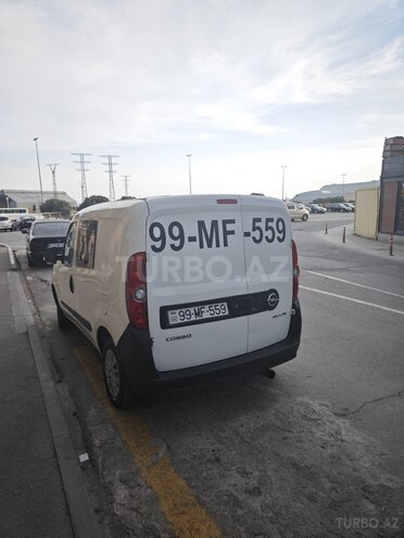 Opel Combo-3