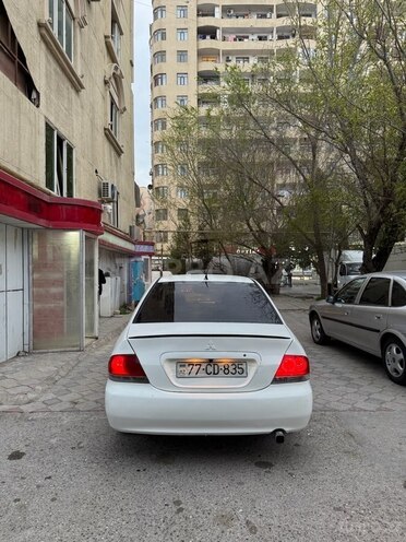 Mitsubishi Lancer 2007, 135,000 km - 1.3 l - Bakı