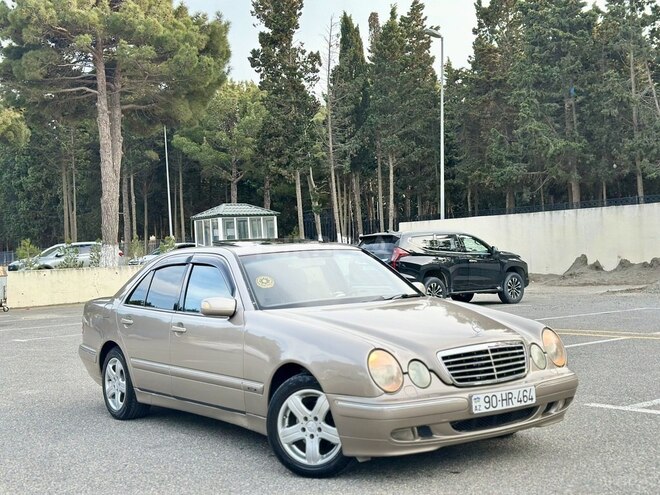 Mercedes E 240 2000, 264,220 km - 2.4 л - Sumqayıt