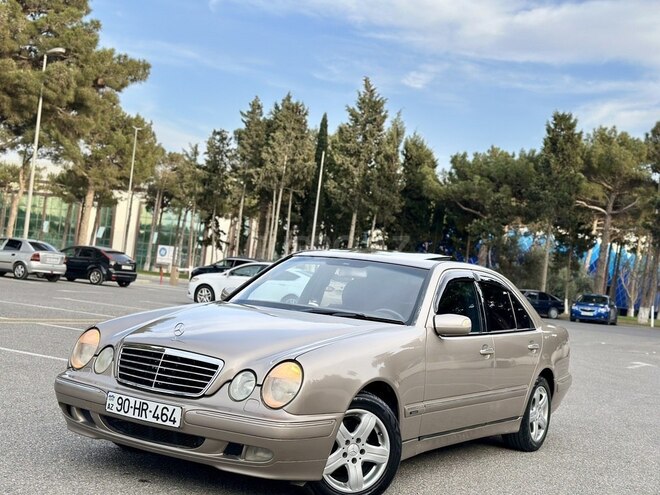 Mercedes E 240 2000, 264,220 km - 2.4 л - Sumqayıt