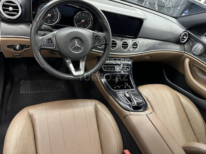 Mercedes E 300 4MATIC 2016, 103,000 km - 2.0 л - Bakı