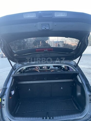 Kia Stonic 2018, 26,000 km - 1.4 l - Bakı