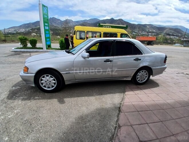 Mercedes C 220 d 1998, 720,868 km - 2.2 l - Tovuz