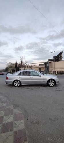 Mercedes E 240 2002, 322,000 km - 2.4 l - Bakı