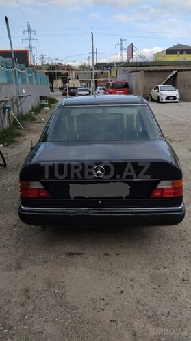 Mercedes E 220 1993, 503,281 km - 2.2 l - Bakı