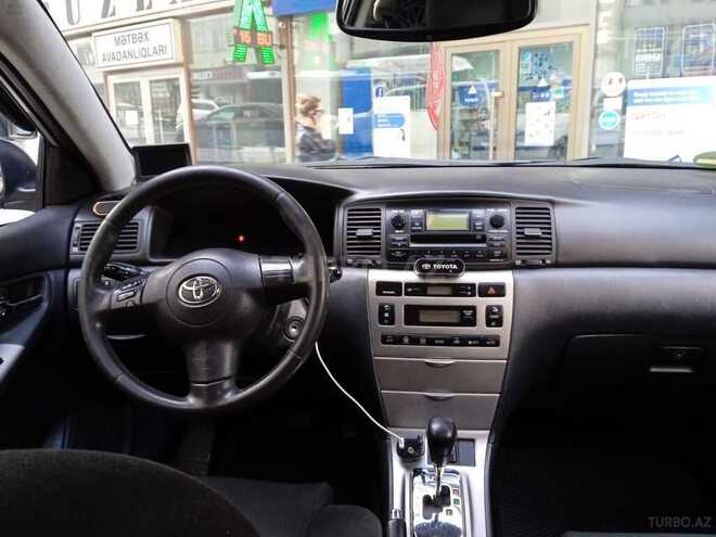 Toyota Corolla 2005, 250,000 km - 1.4 l - Bakı
