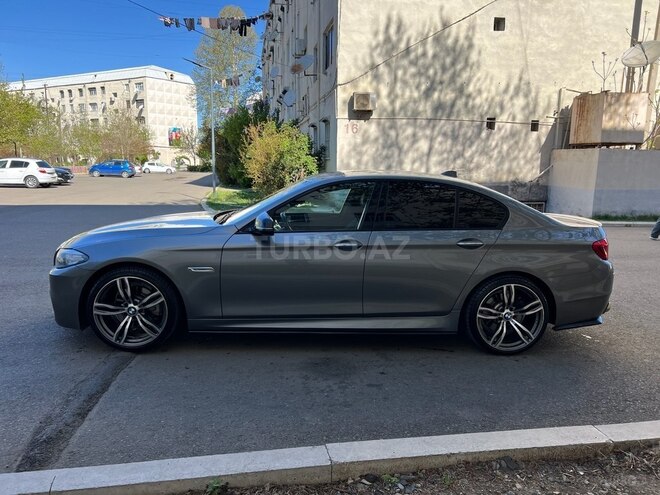 BMW 520 2015, 204,500 km - 2.0 l - Gəncə