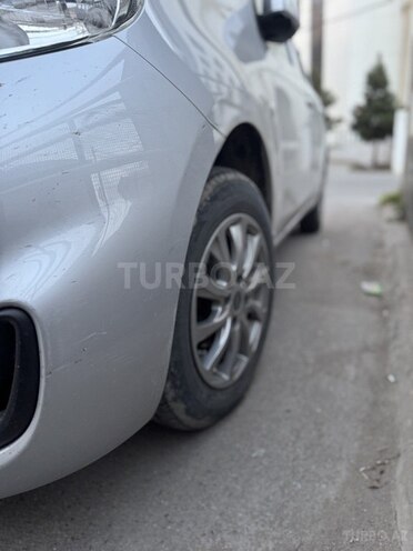 Nissan March 2016, 82,000 km - 1.2 l - Bakı
