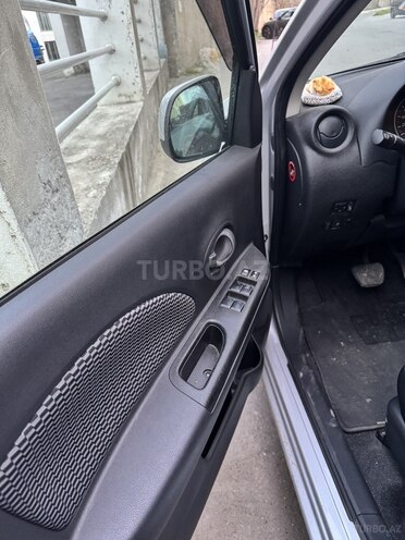 Nissan March 2016, 82,000 km - 1.2 l - Bakı