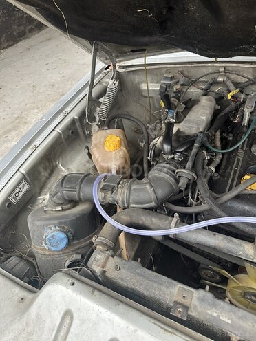 GAZ 3110 2004, 150,000 km - 2.4 l - Qəbələ