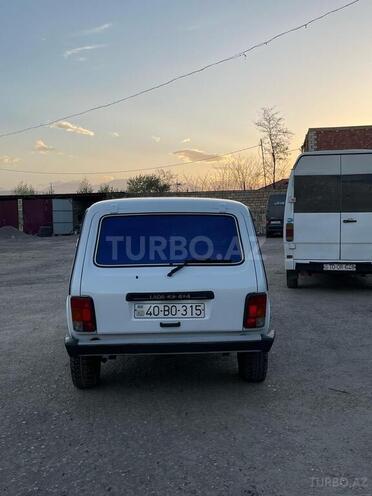 LADA (VAZ) Niva 2013, 200,000 km - 1.7 l - Quba