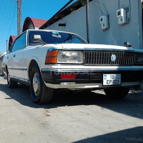 Nissan  1981, 132,000 km - 3.0 l - Quba