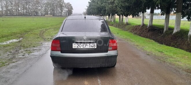 Volkswagen Passat 1998, 420,000 km - 1.8 l - Lənkəran