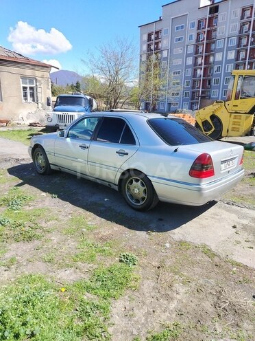 Mercedes C 180 1993, 469,256 km - 1.8 л - Zaqatala