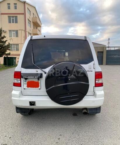 Mitsubishi Pajero io 1999, 245,000 km - 1.8 l - Bakı