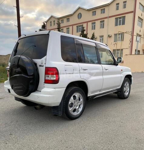 Mitsubishi Pajero io 1999, 245,000 km - 1.8 l - Bakı
