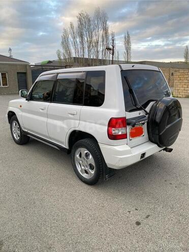 Mitsubishi Pajero io 1999, 245,000 km - 1.8 l - Bakı