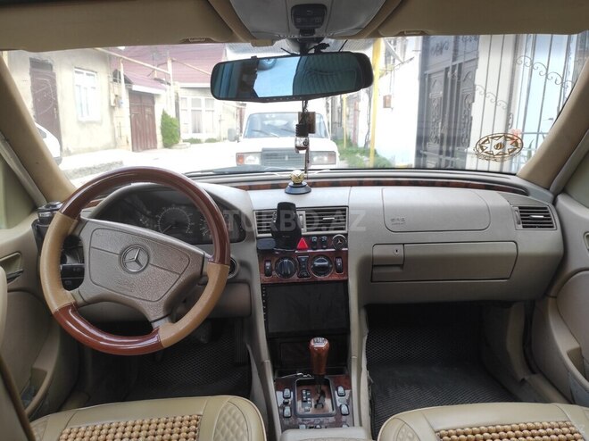 Mercedes C 230 1999, 23,000 km - 2.3 l - Bakı