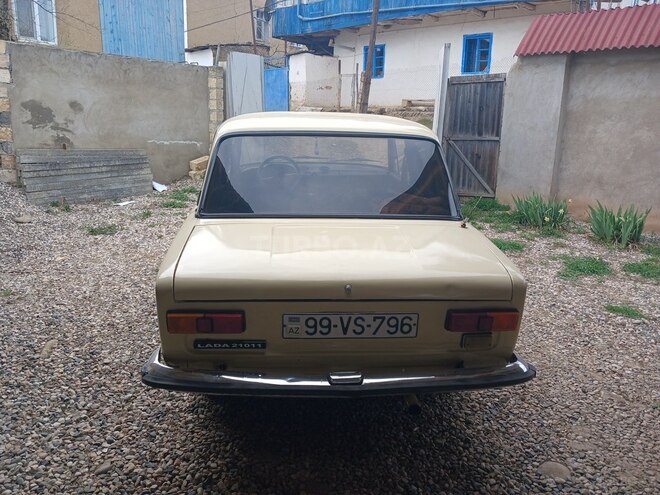 LADA (VAZ) 21011 1980, 80,000 km - 1.3 l - Qusar