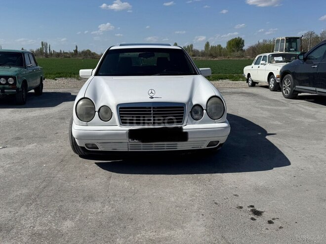 Mercedes E 280 1996, 320,000 km - 2.8 л - Naxçıvan