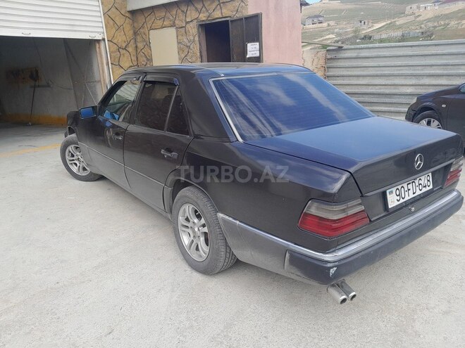 Mercedes E 230 1991, 820,000 km - 2.3 l - Bakı