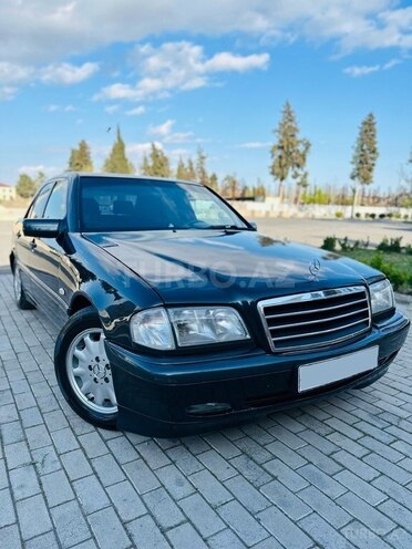 Mercedes C 200 2000, 325,900 km - 2.0 l - İmişli